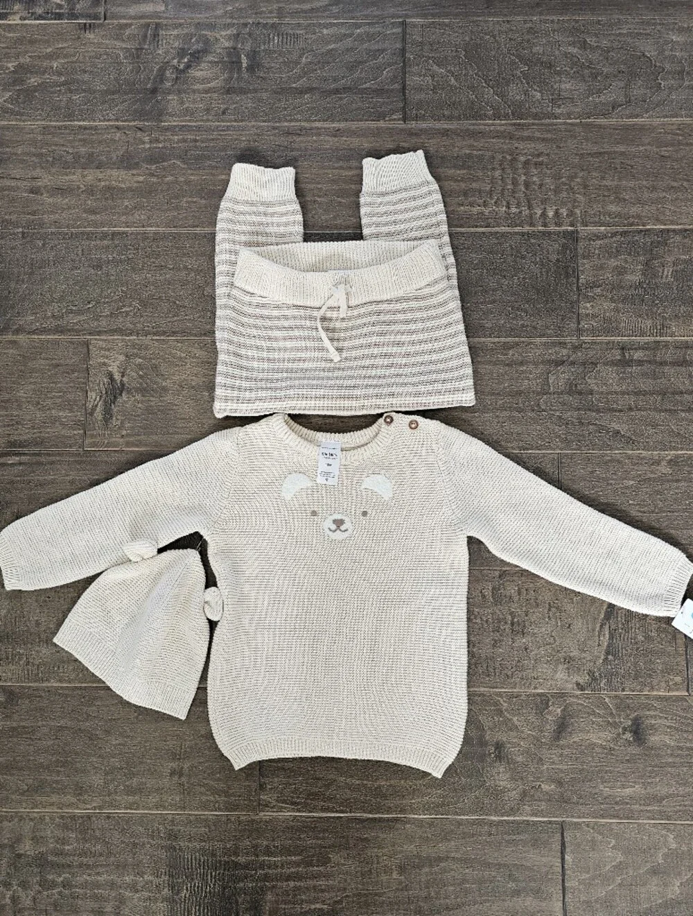 Brand New Carter's Cream Knit Bear Sweater, Striped Pant & Hat Set - Unisex 18mo